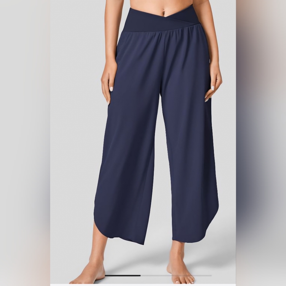 NWOT Halara Breezeful Navy Blue High Waisted Crossover Pants